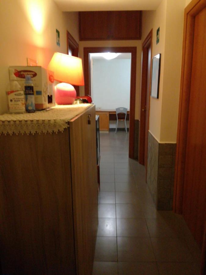 Roma Termini Tina Ya B&B Экстерьер фото